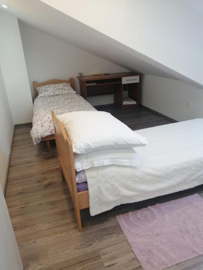 Apartman Dunatov Преко Екстериор снимка